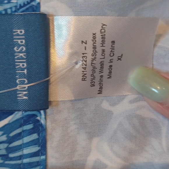 NWT Rip Skirt Hawaii Happy Blues Tropical Print Velcro Leisure Wrap Skirt - Picture 9 of 10